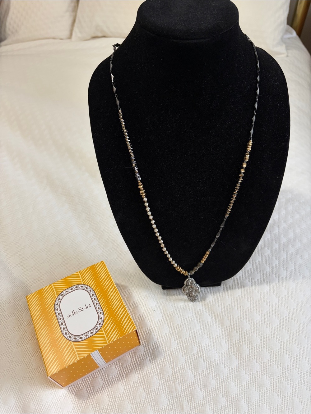 Stella & Dot Relic Hematite Black and Gold Beaded Pendant Necklace